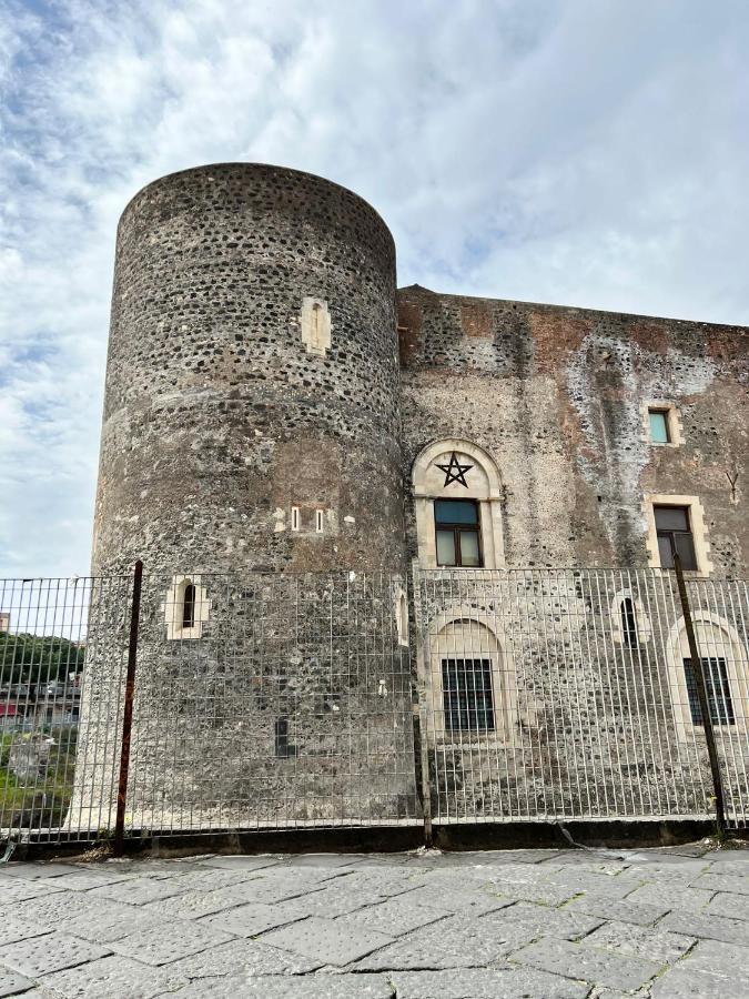 La Piccola Grotta Ursino Villa คาตาเนีย ภายนอก รูปภาพ